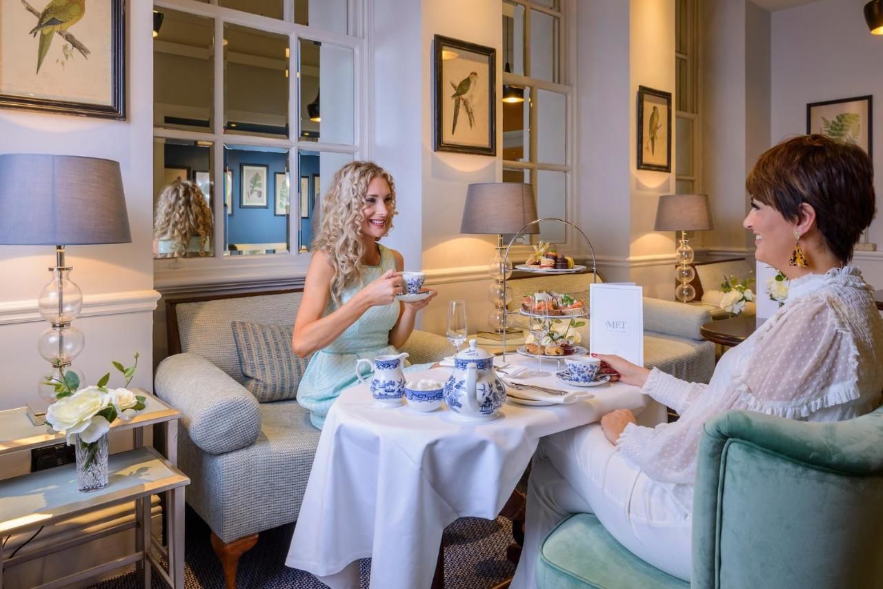 Отель The Metropole Hotel Cork Корк-35