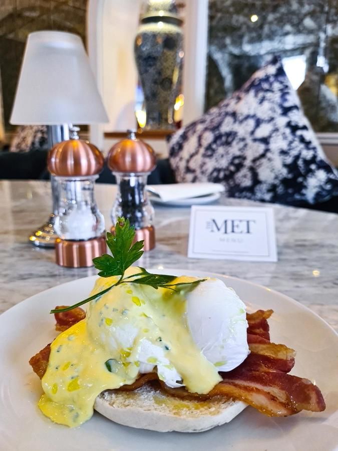 Отель The Metropole Hotel Cork Корк-45